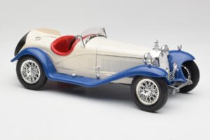 Alfa Romeo 2300 Spider Biely & Modrý Bburago 1:18 3008-M1 Kov – obrázok 4 z 6