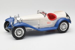 Alfa Romeo 2300 Spider Biely & Modrý Bburago 1:18 3008-M1 Kov