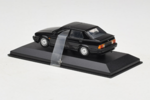 Alfa Romeo 75 3.0 V6 Čierny Minichamps 1:43 403120463 Kov – obrázok 3 z 4