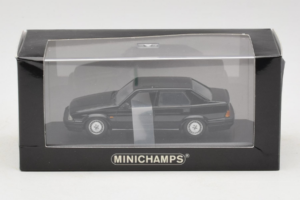 Alfa Romeo 75 3.0 V6 Čierny Minichamps 1:43 403120463 Kov – obrázok 4 z 4