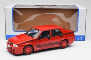 Alfa Romeo 75 Turbo Evoluzione Červený MCG 1:18 MCG18428 Kov – obrázok 6 z 6
