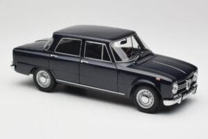 Alfa Romeo Giulia 1300 Modrý Minichamps 1:18 180120905 Kov – obrázok 6 z 8