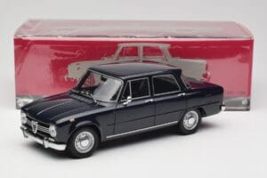 Alfa Romeo Giulia 1300 Modrý Minichamps 1:18 180120905 Kov – obrázok 8 z 8