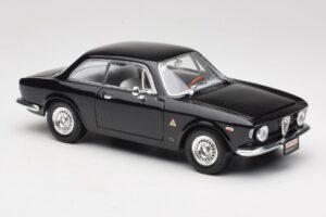 Alfa Romeo Giulia Sprint GTA Čierny Road Signature 1:18 92348 Kov – obrázok 6 z 8