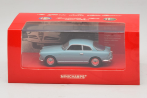 Alfa Romeo Giulietta Sprint Svetlomodrý Minichamps 1:43 403120403 Kov – obrázok 4 z 4