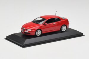 Alfa Romeo GT Alfa Červený Minichamps 1:43 400120321 Kov – obrázok 2 z 4