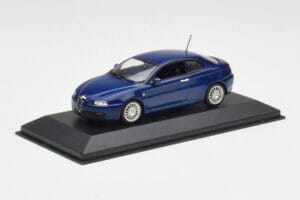 Alfa Romeo GT Dark Blue Metallic Minichamps 1:43 400120326 Kov – obrázok 2 z 4