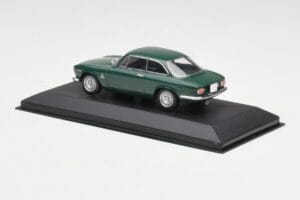 Alfa Romeo Giulia GTA 1300 Junior Zelený Minichamps 1:43 ALFA010 Kov – obrázok 3 z 4
