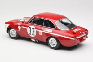 Alfa Romeo GTA 1300 Junior #33 T. Hezemans / G. van Lennep Division 1 Winners 4 Hours of Jarama 1972 Minichamps 1:18 15572123 – obrázok 5 z 6