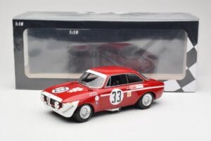 Alfa Romeo GTA 1300 Junior #33 T. Hezemans / G. van Lennep Division 1 Winners 4 Hours of Jarama 1972 Minichamps 1:18 15572123 – obrázok 6 z 6