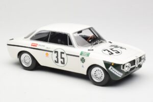Alfa Romeo GTA 1300 Junior #35 C. Colzani / Pooky / G. Venturi 4 Hours of Jarama 1972 Minichamps 1:18 155721235 Kov – obrázok 4 z 6