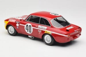 Alfa Romeo GTA 1300 Junior #40 F. Picchi / J-C. Chasseuil Division 1 Winners 12 Hours of Paul Ricard 1971 Minichamps 1:18 155 – obrázok 5 z 6