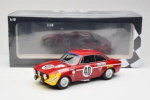 Alfa Romeo GTA 1300 Junior #40 F. Picchi / J-C. Chasseuil Division 1 Winners 12 Hours of Paul Ricard 1971 Minichamps 1:18 155 – obrázok 6 z 6