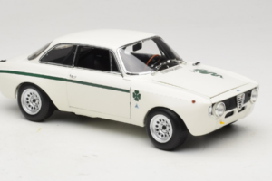 Alfa Romeo GTA 1300 Junior Biely Minichamps 1:18 100120501 Kov – obrázok 6 z 8