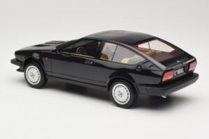 Alfa Romeo GTV6 2.5 Čierny Laudoracing-Models 1:18 LM110C Kov – obrázok 5 z 6