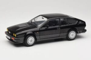 Alfa Romeo GTV6 Čierny Solido 1:18 S1802302 Kov
