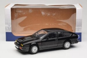 Alfa Romeo GTV6 Čierny Solido 1:18 S1802302 Kov – obrázok 8 z 8