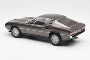 Alfa Romeo Montreal Hnedý Metalický AUTOart 1:18 70173 Kov – obrázok 7 z 8