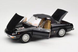 Alfa Romeo Spider 916 Veloce Čierny Ricko 1:18 32107 Kov – obrázok 2 z 8