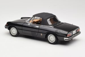 Alfa Romeo Spider 916 Veloce Čierny Ricko 1:18 32107 Kov – obrázok 7 z 8