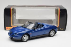 Alfa Romeo Spider 916 Periwinkle Modrý Maisto 1:18 50308 Kov – obrázok 7 z 7