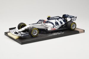 AlphaTauri Honda AT01 #10 P. Gasly Winner Italian GP 2020 Minichamps 1:18 117200810 Kov – obrázok 2 z 6