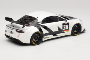Alpine A110 GT4+ #36 J. Pla / J. Gilbert / J-M. Leandri Ultimate GT Endurance Cup 2024 Otto 1:18 OT1201 Živica – obrázok 2 z 6