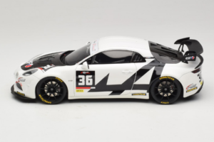 Alpine A110 GT4+ #36 J. Pla / J. Gilbert / J-M. Leandri Ultimate GT Endurance Cup 2024 Otto 1:18 OT1201 Živica – obrázok 3 z 6