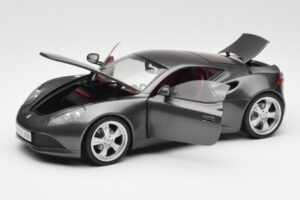 Artega GT Grey Metallic Revell 1:18 09024 Kov – obrázok 2 z 8