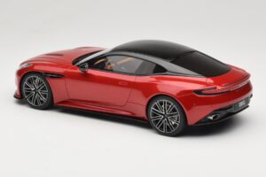 Aston Martin DB12 Hyper Red GT Spirit 1:18 GT936 Živica – obrázok 5 z 6