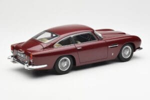 Aston Martin DB5 Dubonnet Červený AUTOart 1:18 70213 Kov – obrázok 3 z 8
