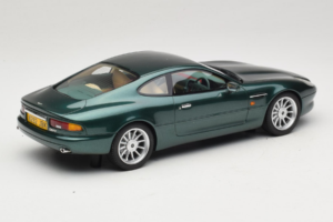 Aston Martin DB7 Buckinghamshire Green Cult Models 1:18 CML187-1 Živica – obrázok 2 z 6