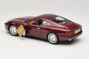 Aston Martin DB7 Červený Guiloy 1:18 67550 Kov – obrázok 7 z 8