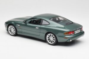 Aston Martin DB7 Vantage Zelený Maisto 1:18 36880 Kov – obrázok 7 z 8