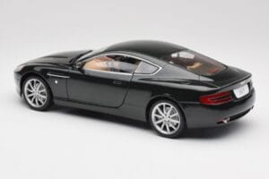 Aston Martin DB9 Čierny Solido 1:18 15025600 Kov – obrázok 7 z 8