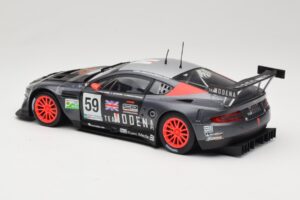 Aston Martin DBR9 GT1 #59 Team Modena A. Garcia / J. Menten / C. Fittipaldi 24 Hours of Le Mans 2006 Solido 1:18 80014 Kov – obrázok 7 z 8