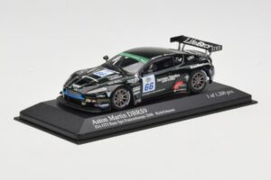 Aston Martin DBRS9 #66 Barwell Motorsport R. Johnson FIA GT3 European Championship Spa 2006 Minichamps 1:43 400061366 Kov – obrázok 2 z 4