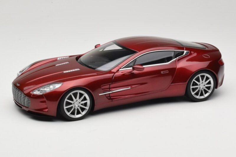 Aston Martin One-77 Diavolo Red AUTOart 1:18 70245 Kov