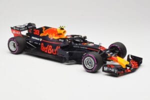 Aston Martin Red Bull Racing RB14 Tag Heuer #33 M. Verstappen Mexican GP 2018 Minichamps 1:18 110181933 Kov – obrázok 4 z 6