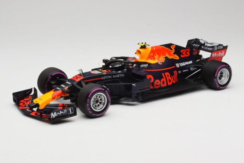Aston Martin Red Bull Racing RB14 Tag Heuer #33 M. Verstappen Mexican GP 2018 Minichamps 1:18 110181933 Kov