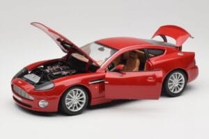 Aston Martin V12 Vanquish Červený Bburago 1:18 34063 Kov – obrázok 2 z 8