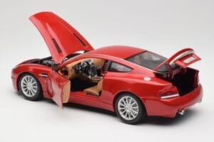 Aston Martin V12 Vanquish Červený Bburago 1:18 34063 Kov – obrázok 5 z 8