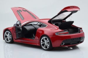 Aston Martin V12 Vantage Červený AUTOart 1:18 70208 Kov – obrázok 5 z 8