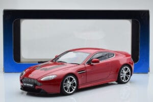 Aston Martin V12 Vantage Červený AUTOart 1:18 70208 Kov – obrázok 8 z 8