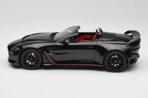 Aston Martin V12 Vantage Roadster Onyx Black GT Spirit 1:18 GT923 Živica – obrázok 3 z 6