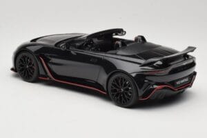 Aston Martin V12 Vantage Roadster Onyx Black GT Spirit 1:18 GT923 Živica – obrázok 5 z 6