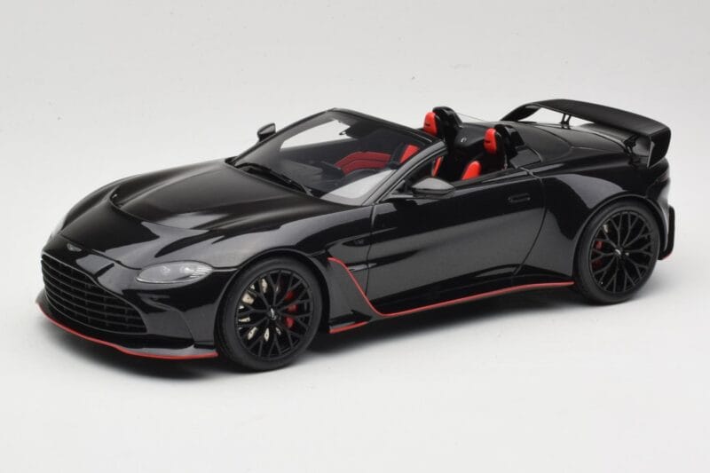 Aston Martin V12 Vantage Roadster Onyx Black GT Spirit 1:18 GT923 Živica