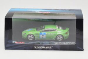 Aston Martin V8 Vantage N24 #7 U. Bez / Porritt / R. Meaden 24 Hours Nurburgring 2008 Minichamps 1:43 437081307 Kov – obrázok 4 z 4