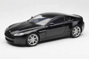 Aston Martin V8 Vantage Onyx Čierny AUTOart 1:18 70202 Kov