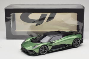Aston Martin Valhalla Iridescent Emerald Green GT Spirit 1:18 GT558 Živica – obrázok 6 z 6